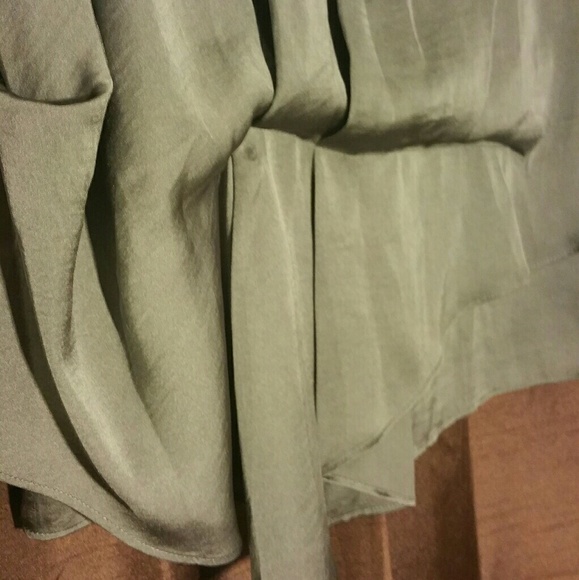 Asymmetrical blouse - Picture 2 of 3